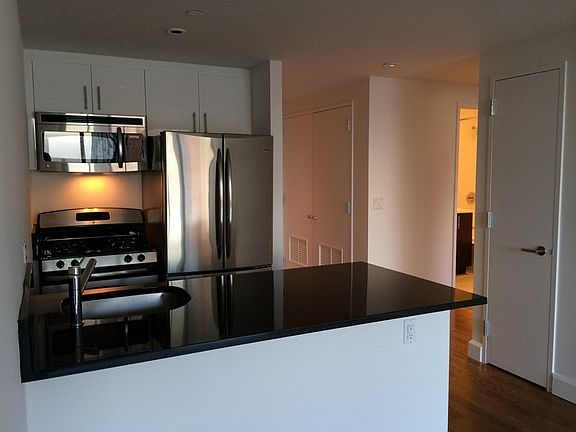2nd image of 236 Livingston St APT 12G