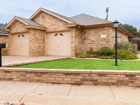 728 9th St, Wolfforth, TX 79382