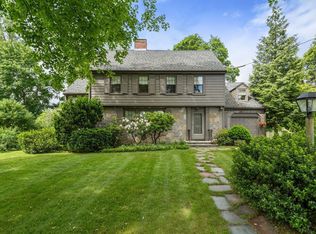 20 Johnson Rd, Andover, MA 01810