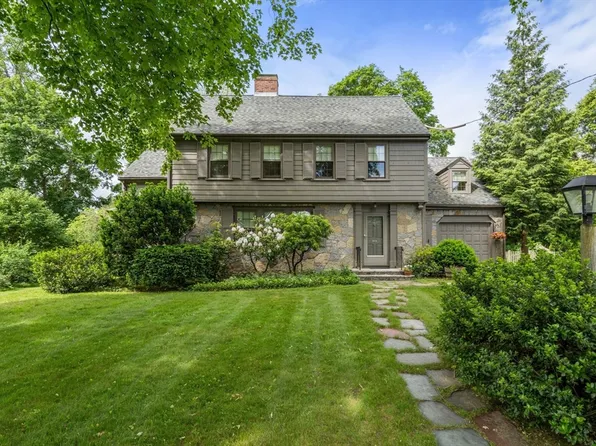 20 Johnson Rd, Andover, MA 01810
