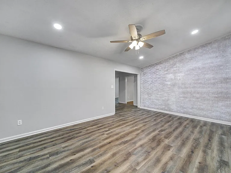 6513 Old Post Rd #6513 — Photo 19