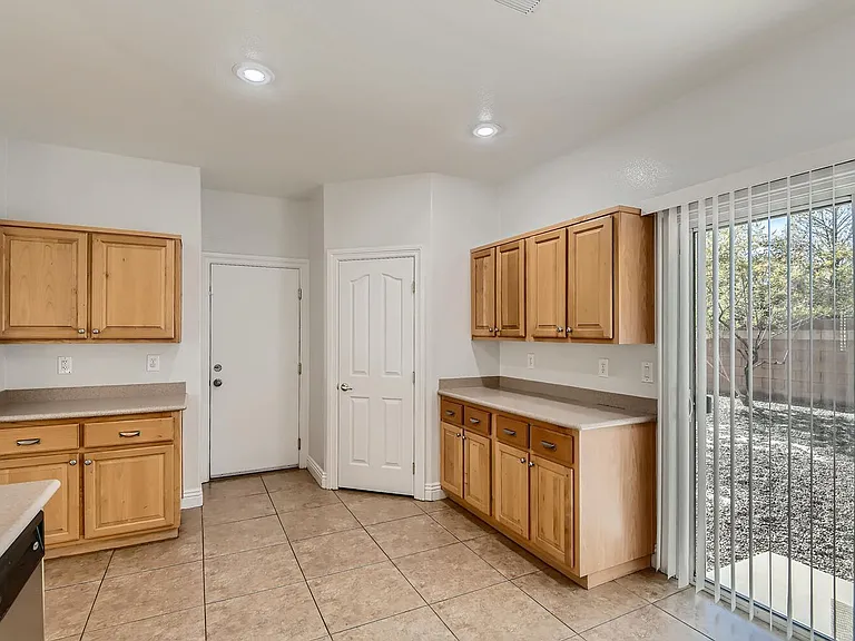 8849 Keywood St — Photo 15