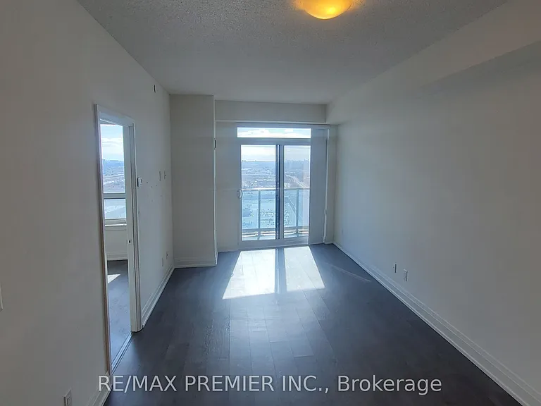 3600 Highway 7 #3009 — Photo 5