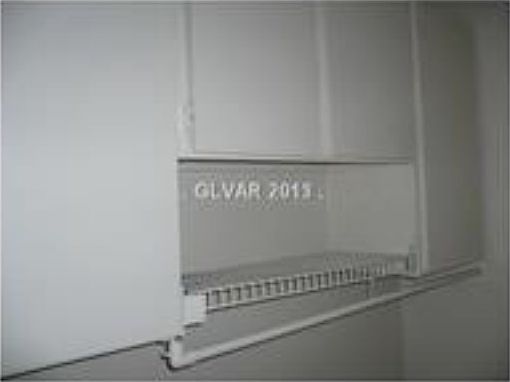 5th image of 6458 Rosemount Ave