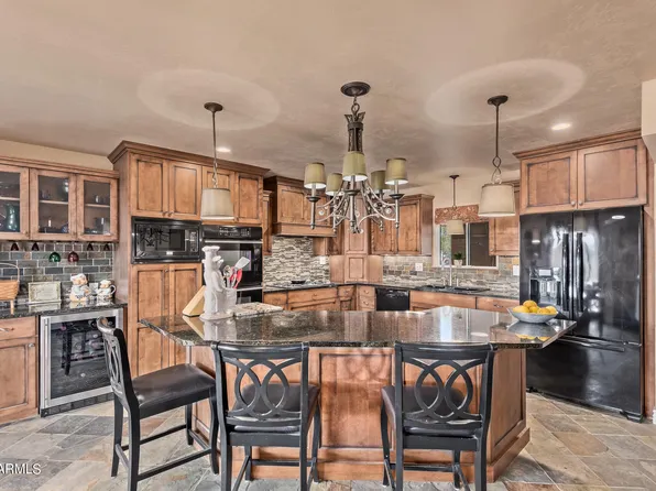 2323 E SHAW BUTTE Drive, Phoenix, AZ 85028