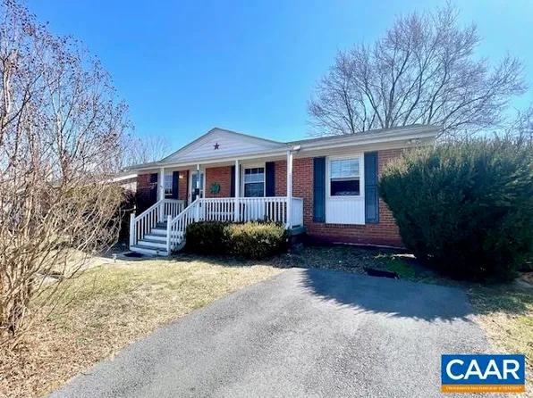 616 Arch Ave, Waynesboro, VA 22980
