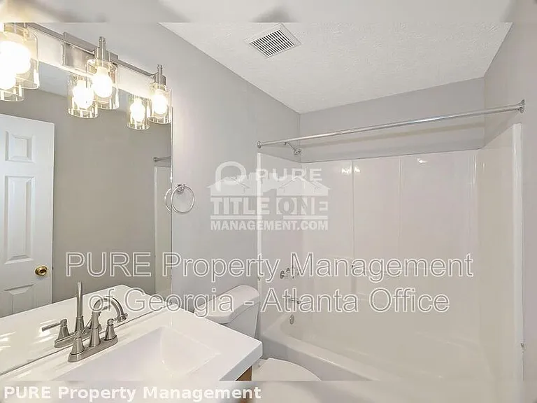 2394 Leeward Ct — Photo 22