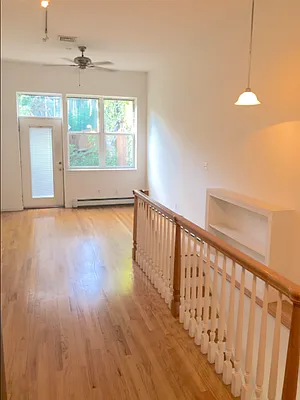 Rented by Brick&Mortar | media 52