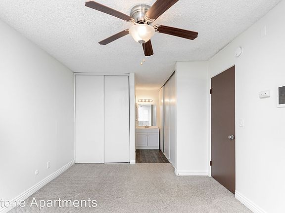 4th image of 4033 Dove St #3