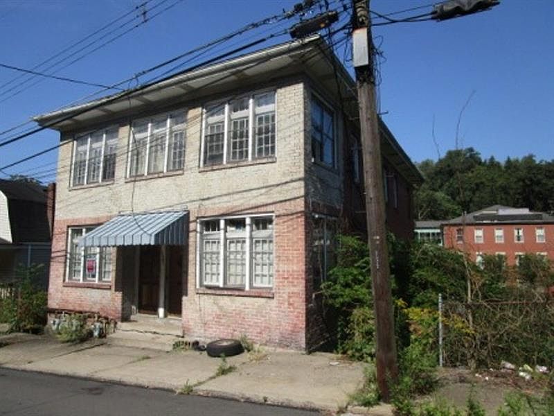 2nd image of 8367 Bricelyn St