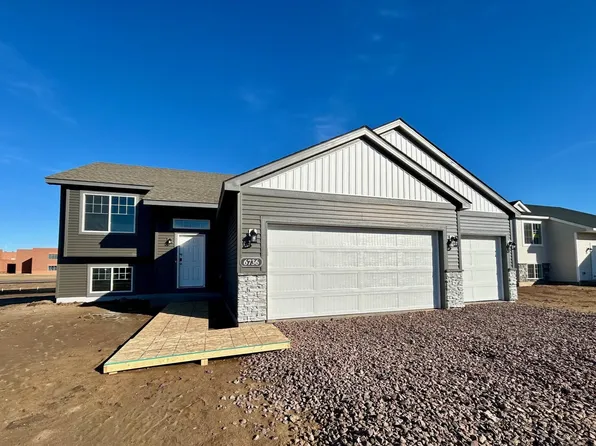 6736 Granby St, North Branch, MN 55056