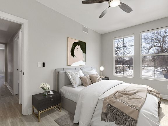 5th image of 1721 N Marion St #6