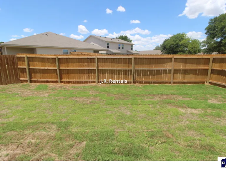 1705 Montell St #A — Photo 18