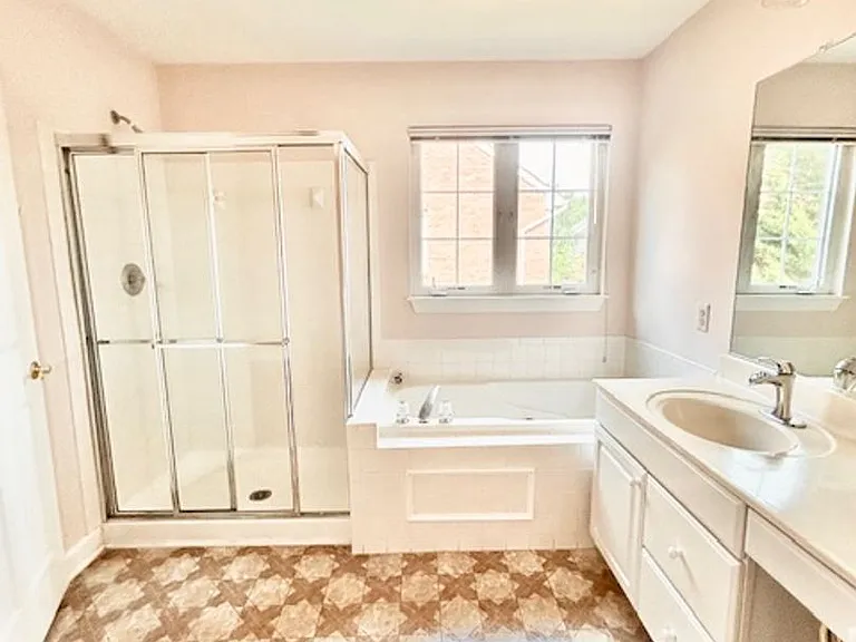 14115 Parker Farm Way — Photo 21