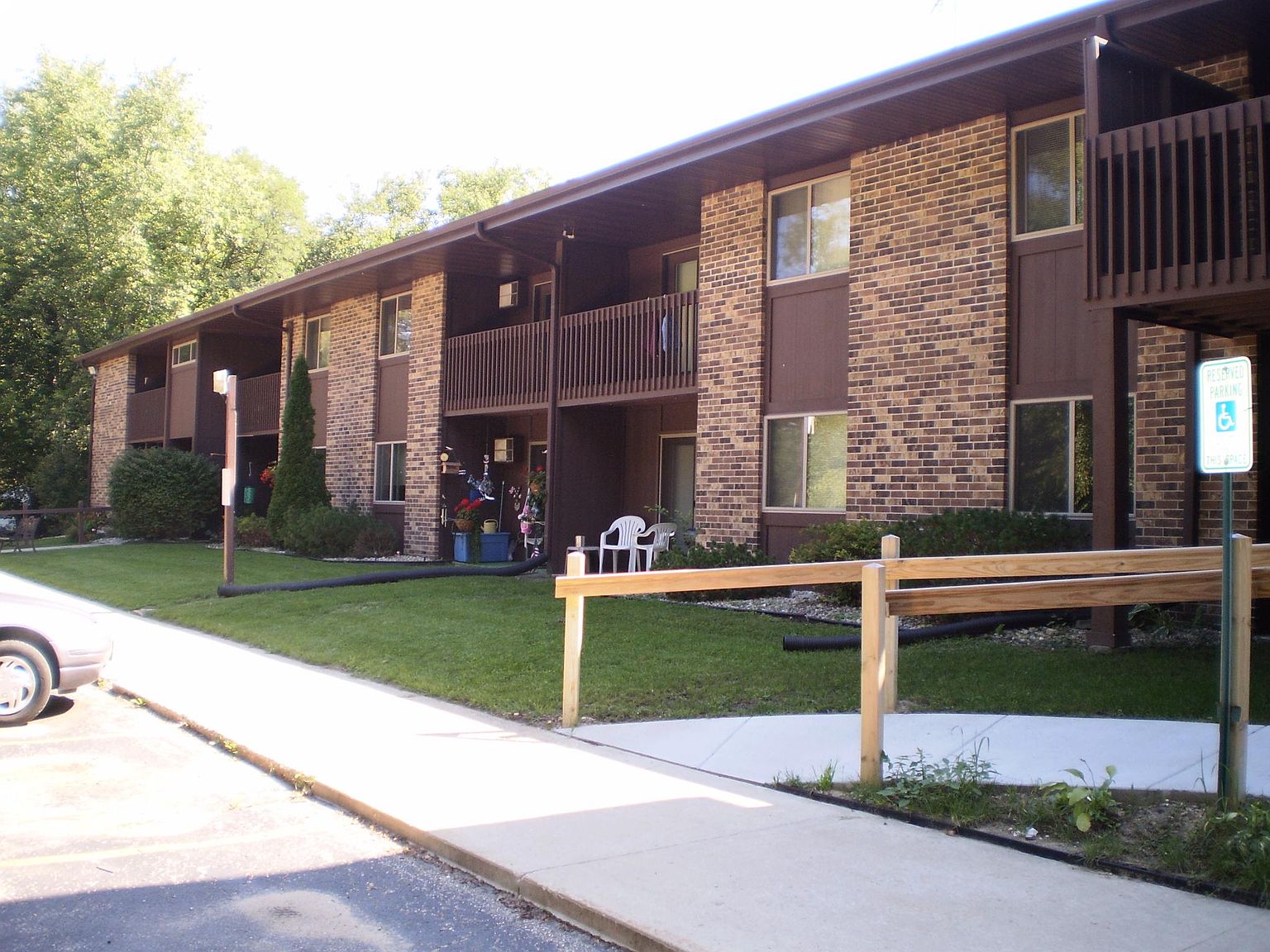 322 S 2nd St 5, Palmyra, WI 53156 Zillow