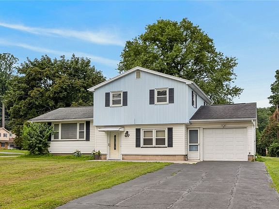 2nd image of 67 Pickdale Dr