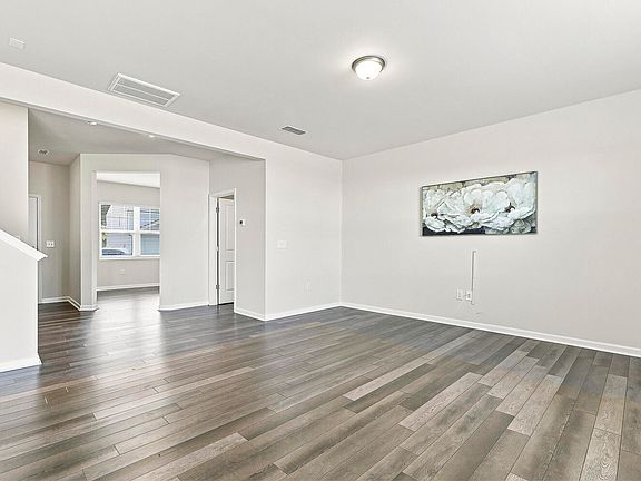 2nd image of 1521 Arapahoe Ridge Dr