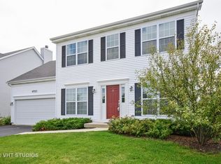 40W233 Chapman Ct, Geneva, IL 60134