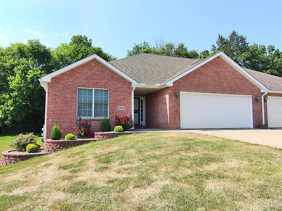 2843 Lynwood Hills Dr, Cape Girardeau, MO 63701 Zillow