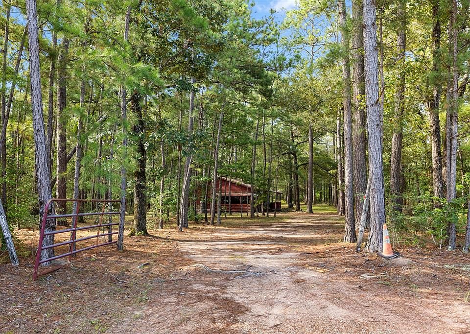 1st image of 219 Hall Drive