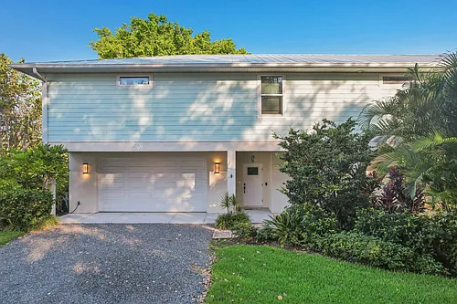 501 Channel Ln Photo 1