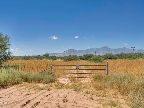 9022 S YELL Lane #-, Hereford, AZ 85615