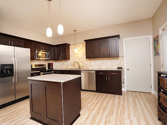 5th image of 7814 Wilderness Way