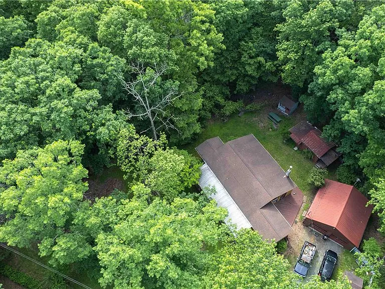 8 Cross Roads Dr — Photo 31