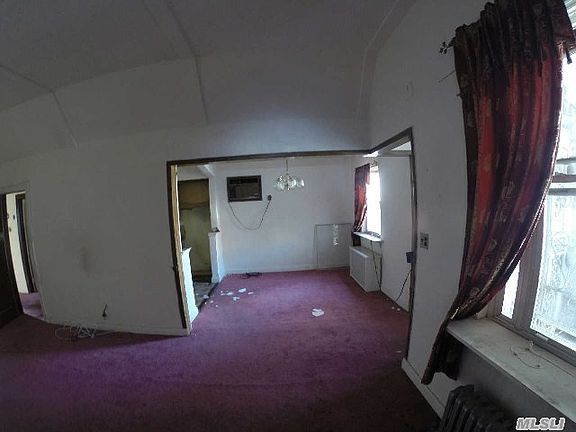 4th image of 2544 98th St