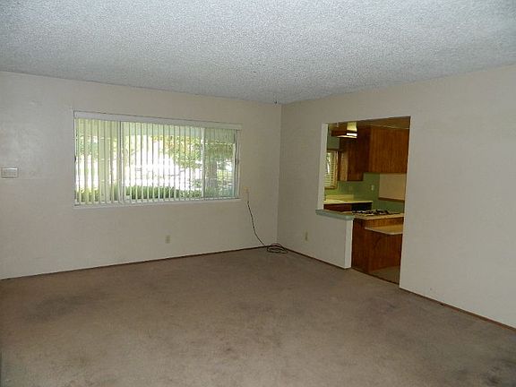 2nd image of 7639 Gingerblossom Dr