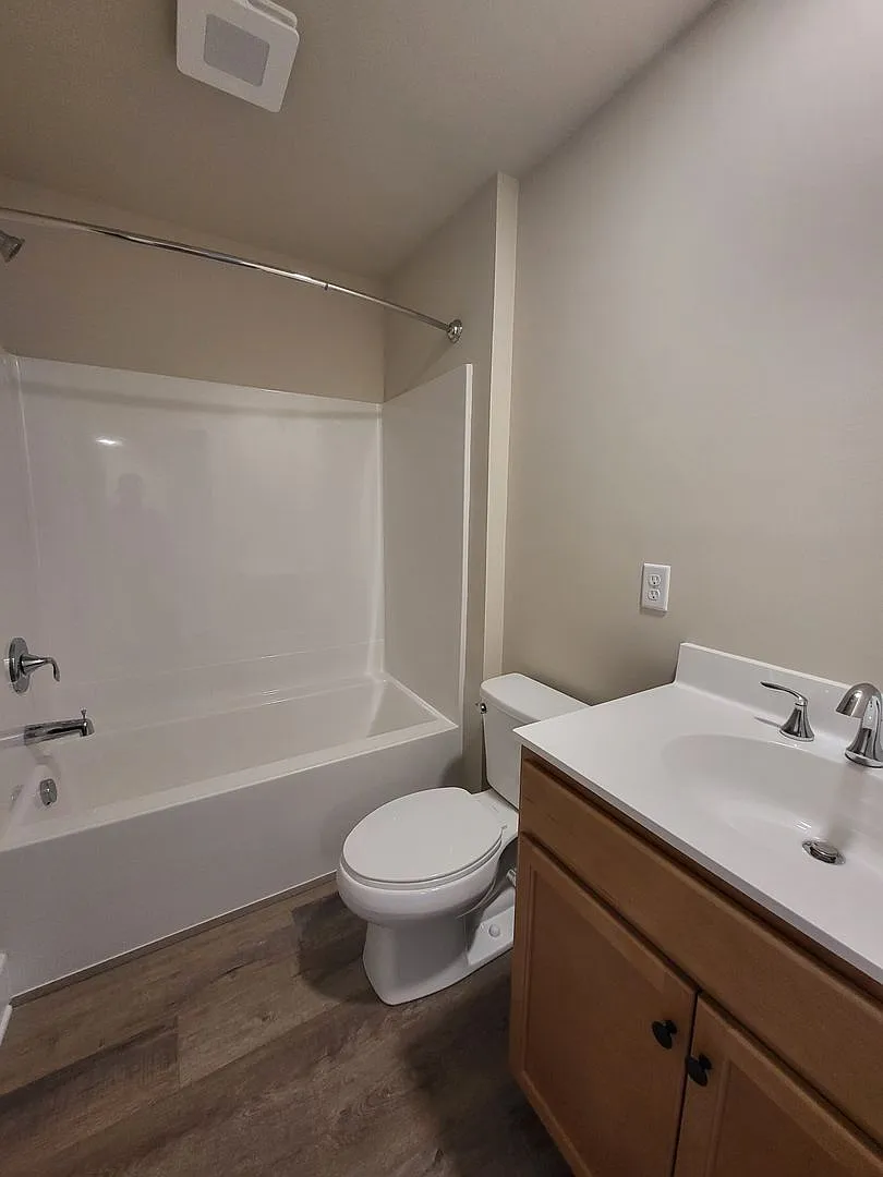 Luxury New Build Townhome in Mount Joy — Photo 3