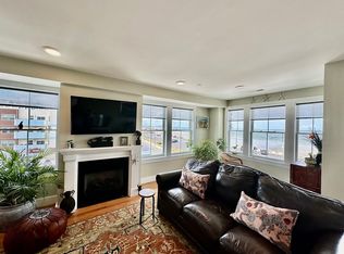 155 Nantasket Ave #404, Hull, MA 02045