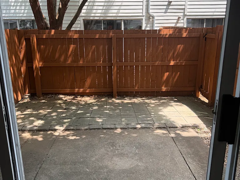 2028 Atherton Heights Ln — Photo 18