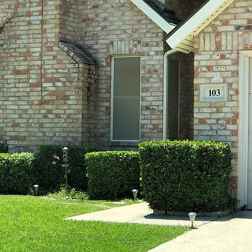103 Arbor Creek Dr Photo 1