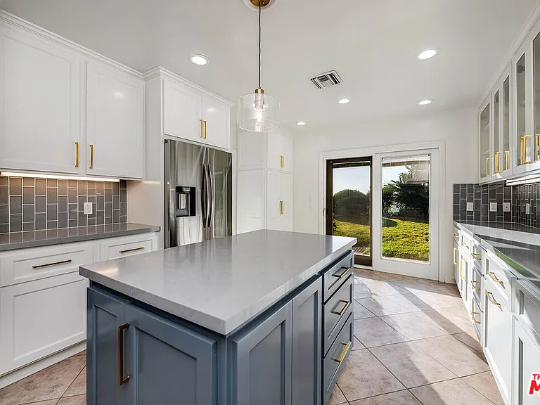 3115 Dona Susana Dr — Photo 20