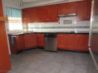 5 Buckingham Dr #B, Lakewood, NJ