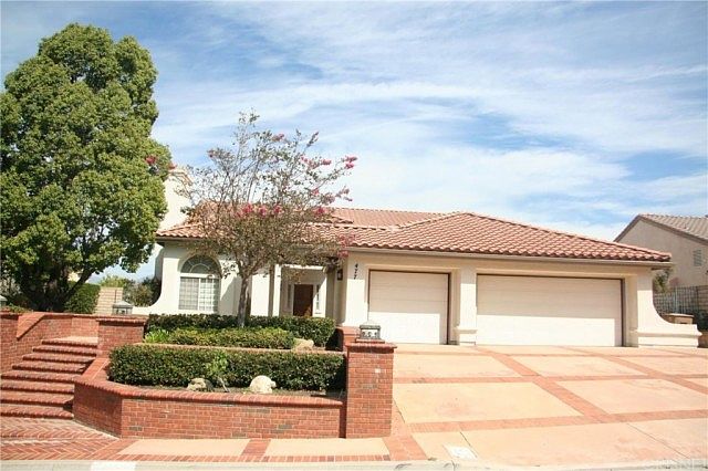 1st image of 477 Deseo Ave