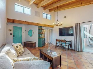 100 Del Rio Dr, Santa Fe, NM 87501