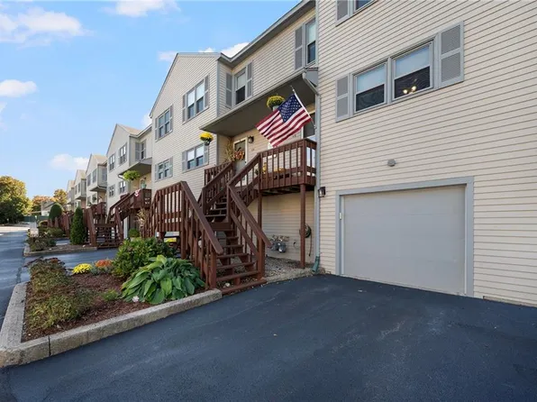 1603 Plainfield Pike APT A11, Johnston, RI 02919