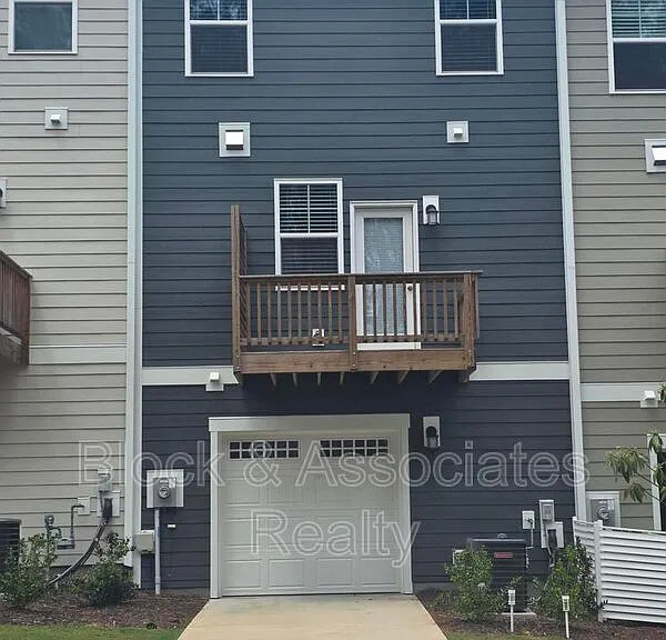 451 Carolina Springs Blvd — Photo 5