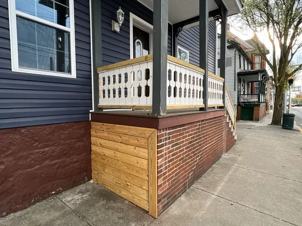 522 W King St, Martinsburg, WV 25401