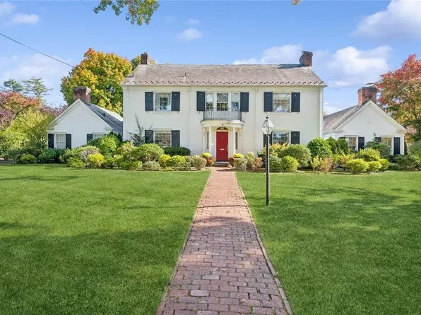 1 Hillside Road, Bronxville, NY 10708