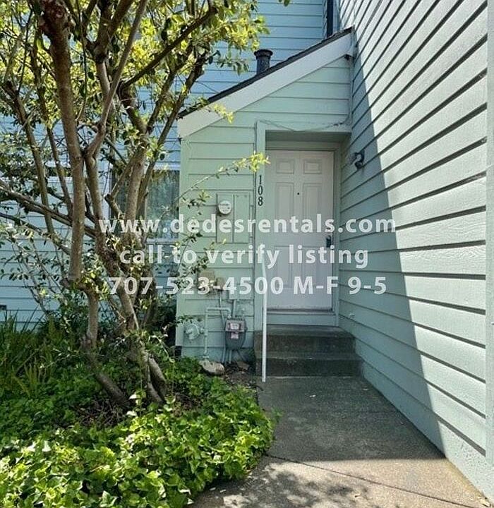 1st image of 108 Courtyards E #108