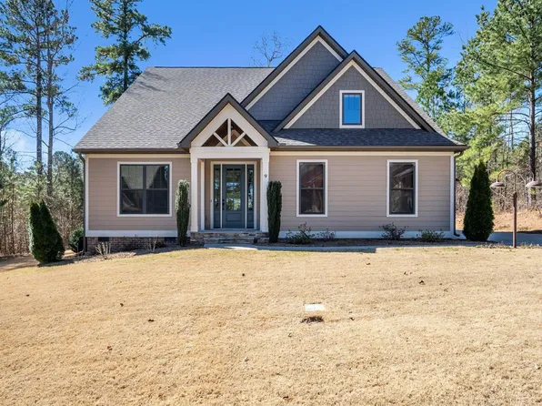 9 Ryder Cup Dr, Travelers Rest, SC 29690