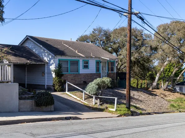 306 9th St, Pacific Grove, CA 93950