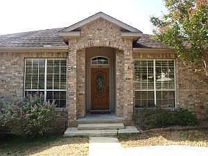 2nd image of 804 Sendera St