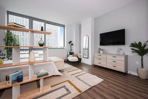 Rented by Heller Organization | media 25