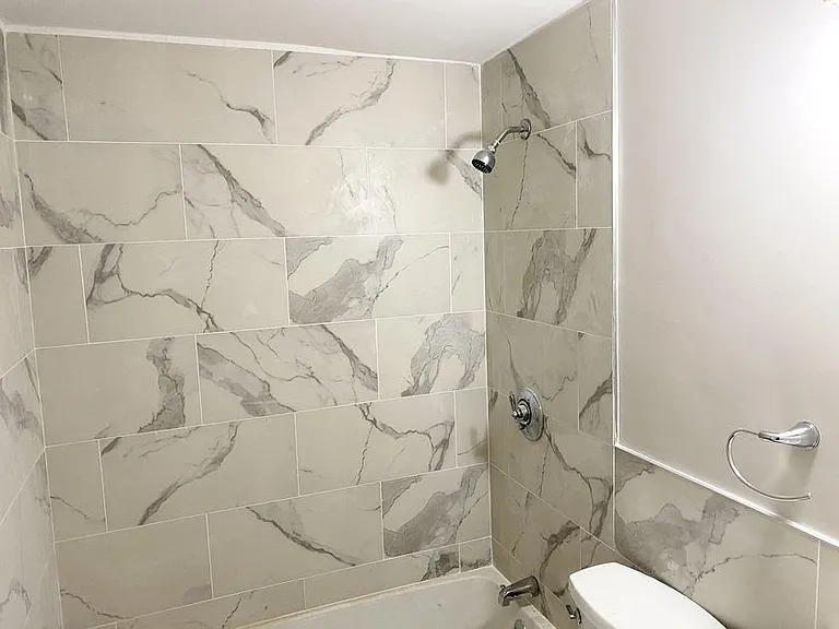 520 Talbot Ave #8 — Photo 10