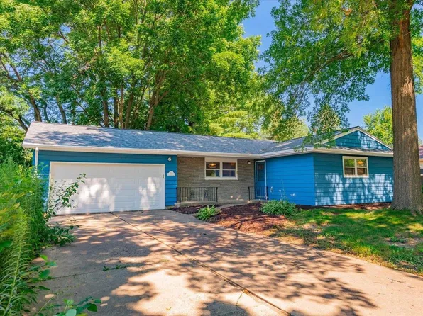 1614 Meadowcrest Lane, Middleton, WI 53562