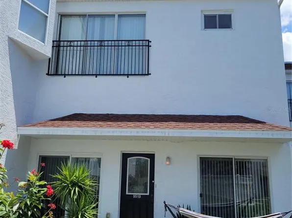 9519 Orange Valley Ct, Tampa, FL 33618